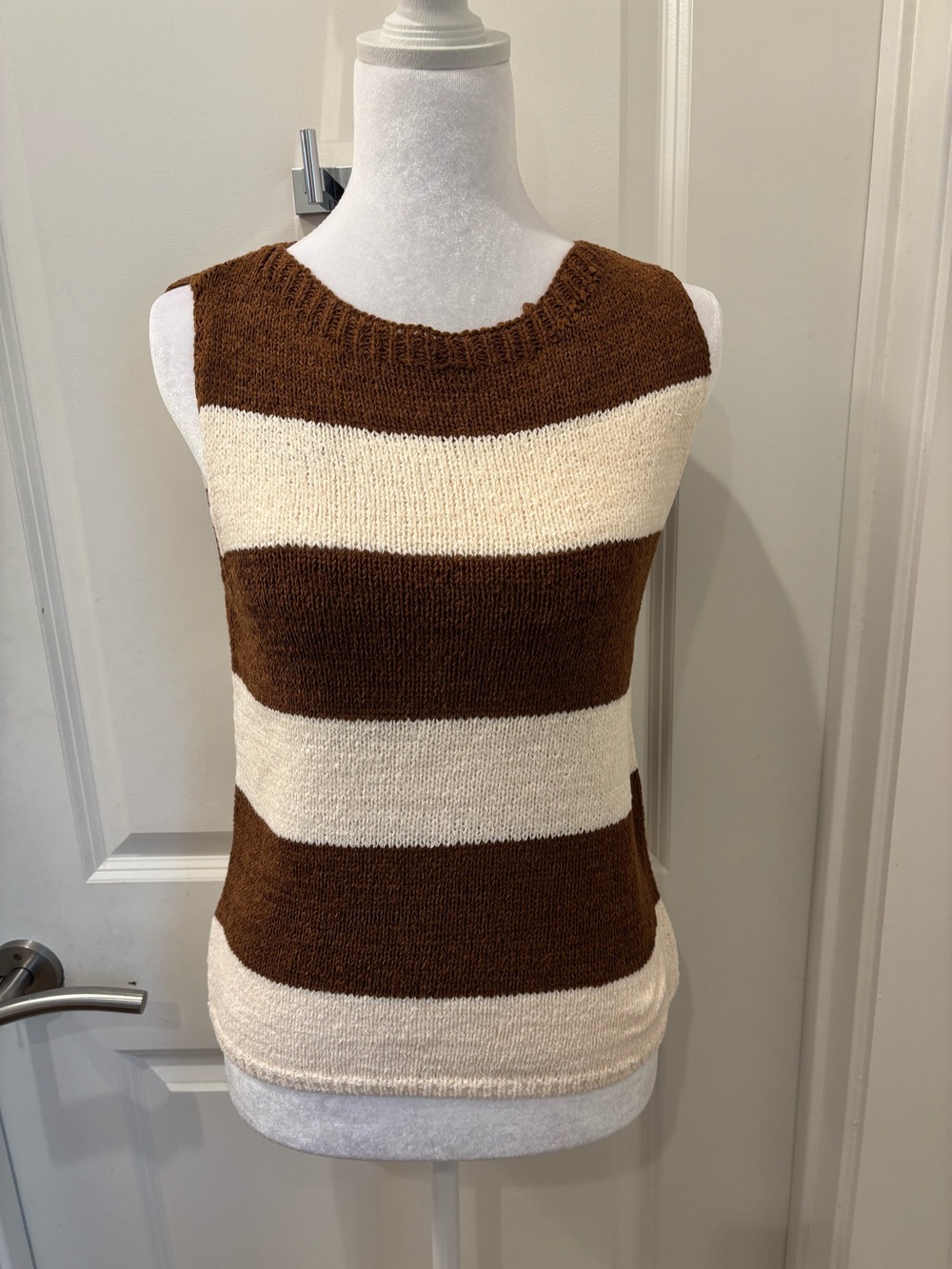 NWT SoHo & Stella Striped Sleeveless Sweater Tank - Brown & Cream - L